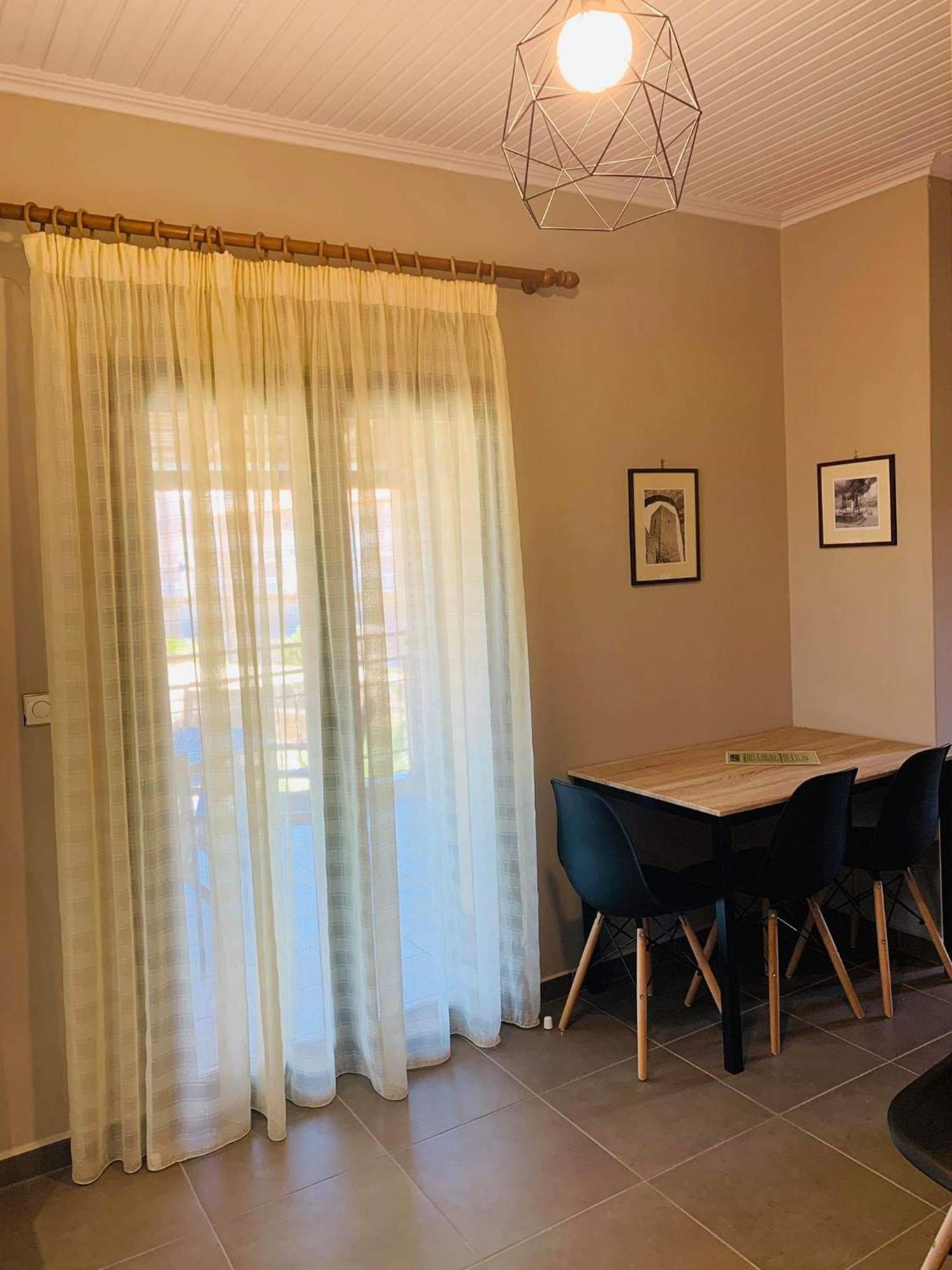 Finikes Apartments Stoúpa Habitación foto
